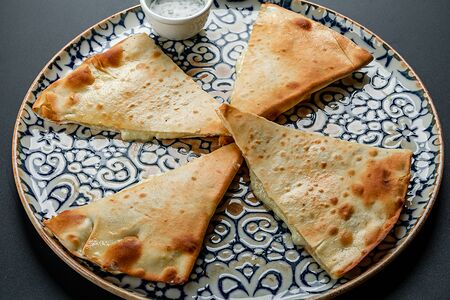 Кутаб с бараниной и луком