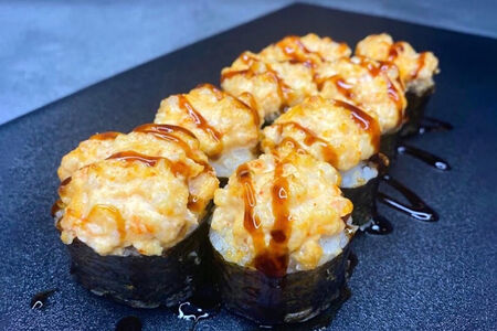 Запеченный ролл с тунцом