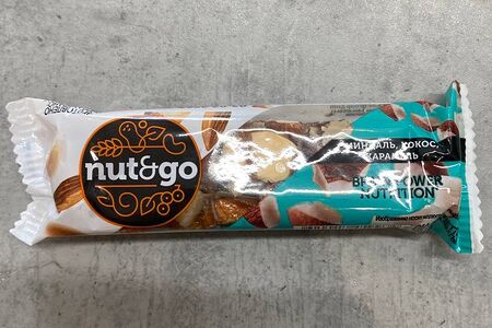 Батончик Nut & Go Миндаль-кокос-карамель