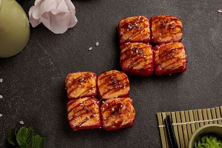 Запечённый ролл с креветкой