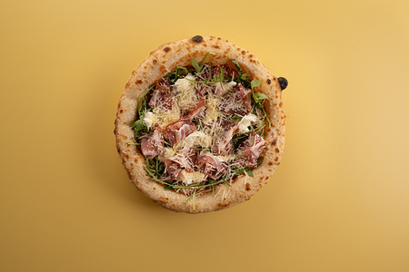 Пицца с коппой