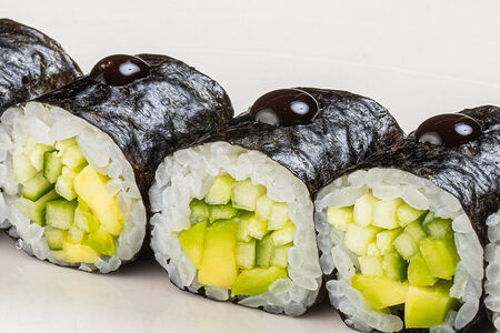 Маки ролл с овощами