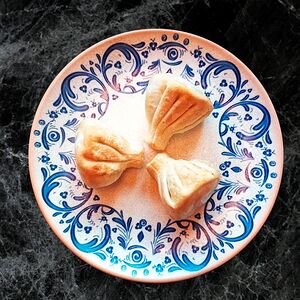 Жареные хинкали с бараниной