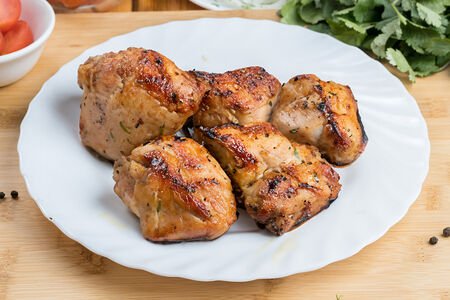 Куриный шашлык из филе бедра