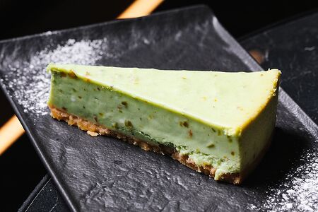 Чизкейк фисташковый