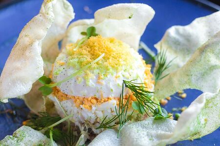 Мимоза с диким лососем