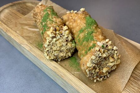 Канноли с патте