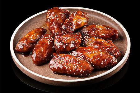 Куриные крылышки в фирменном соусе
