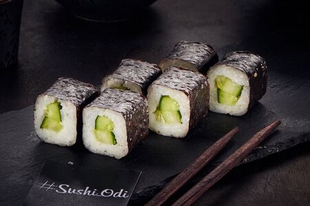 Мини ролл Огурец