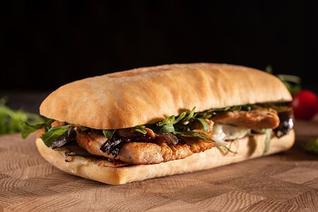 Чиабатта с индейкой и дорблю