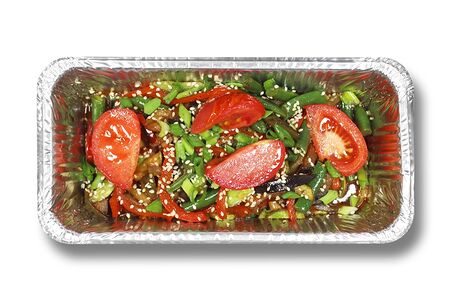 Горячий салат с овощами