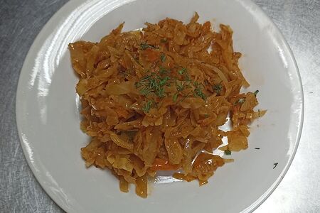 Капуста тушеная