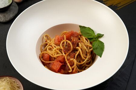 Паста с томатами