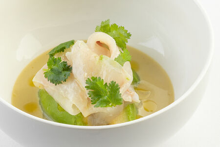 Дорадо с зелёным перцем