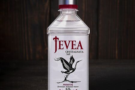 Вода Jevea негазированная