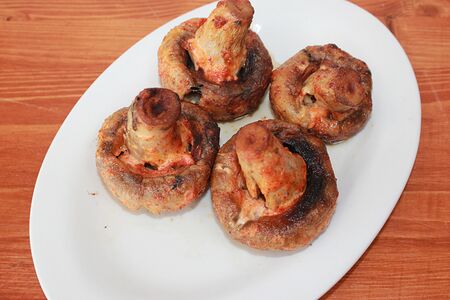 Шампиньоны на глях