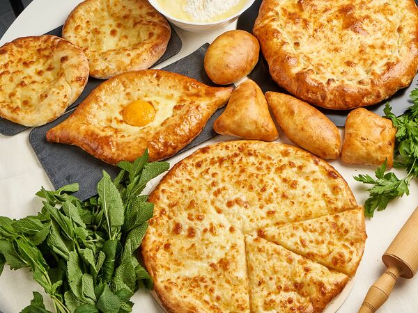 Пирожочкинъ