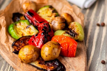 Овощи, приготовленные на мангале