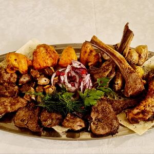 Ассорти шашлыков по-хански