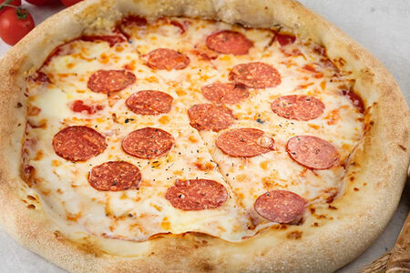 Пицца Колбасная