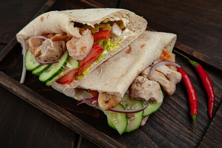 Панини с курицей