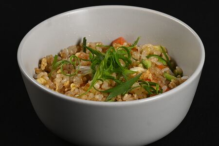 Рис с овощами и яйцом