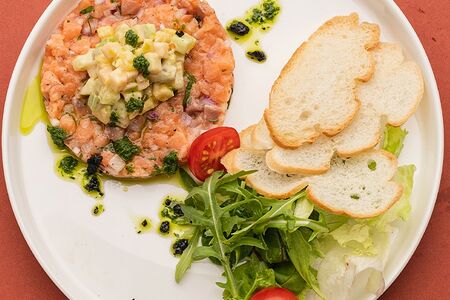 Тартар из лосося