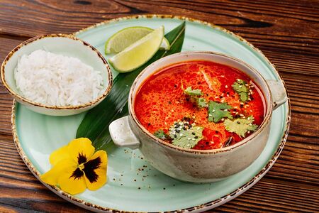 Том Ям с морепродуктами