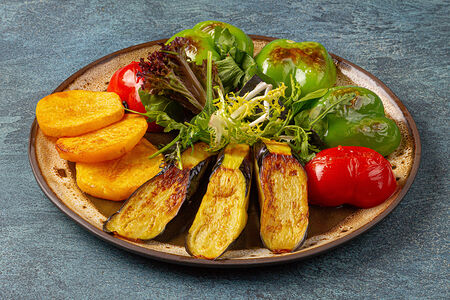 Жареные овощи по-бакински