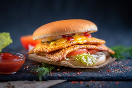 Чикен Бургер двойной