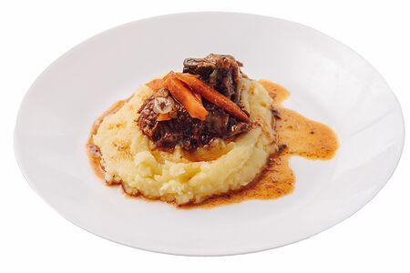 Говяжьи щечки с картофельным пюре