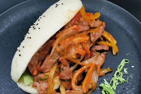 Сэндвич Бао с курицей