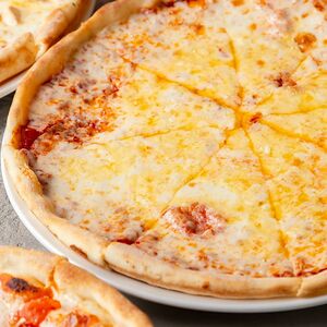 Пицца Сырный микс