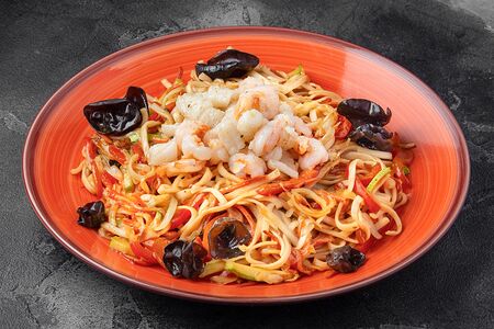 Вок с морепродуктами