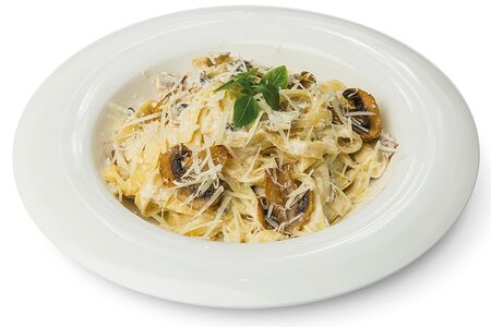 Паста с белыми грибочками
