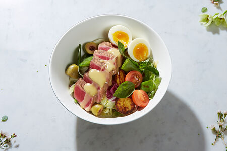 Нисуаз с тунцом розе