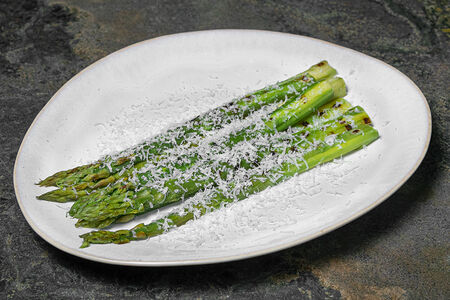 Спаржа гриль