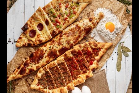 Пиде Четыре сыра