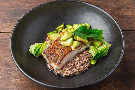 Филе трески с киноа