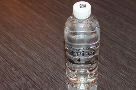 Вода без газа Триви