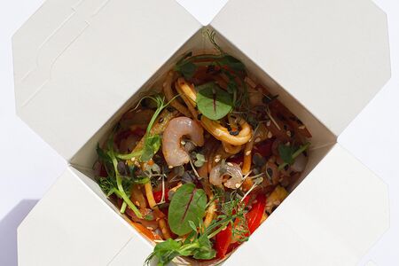 Удон с морепродуктами