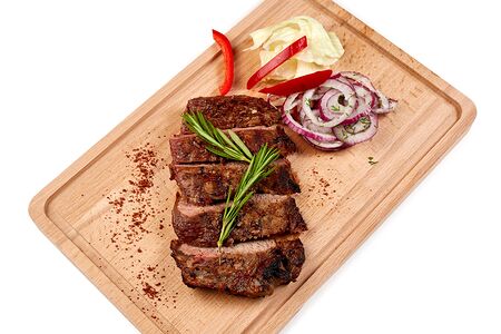 Стейк стриплойн на гриле