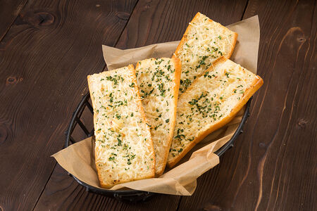 Чесночный хлеб