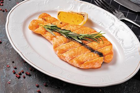 Стейк из форели