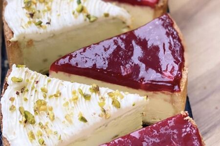 Чизкейк фисташковый