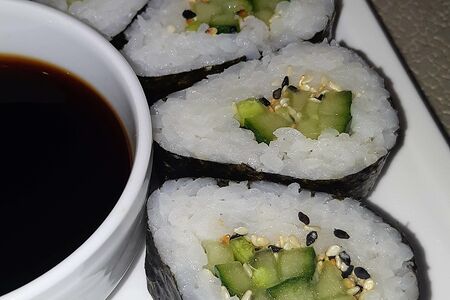 БигФуд ролл с огурцом 8 шт