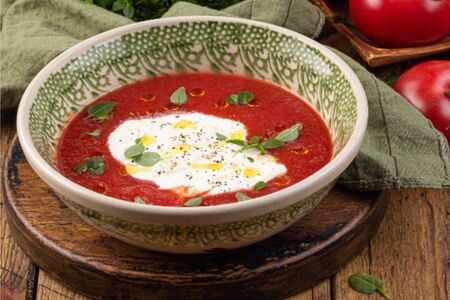 Гаспачо со страчателлой