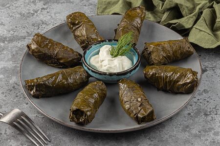 Долма со сметаной