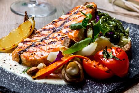 Сёмга на углях