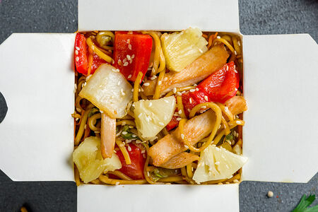 Вок По Тайски с яичной лапшой